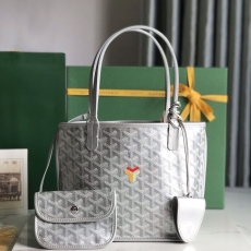 Goyard Shopping Bags